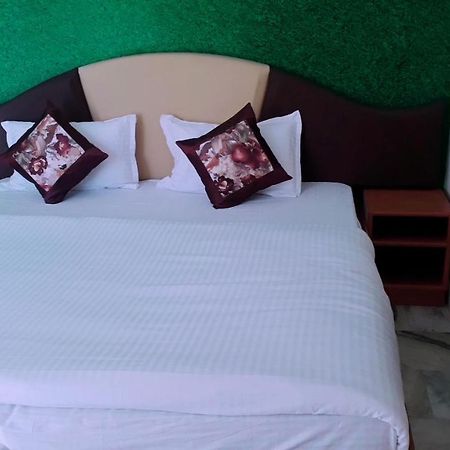 Paradise Hotel For Couples Mount Abu Ngoại thất bức ảnh